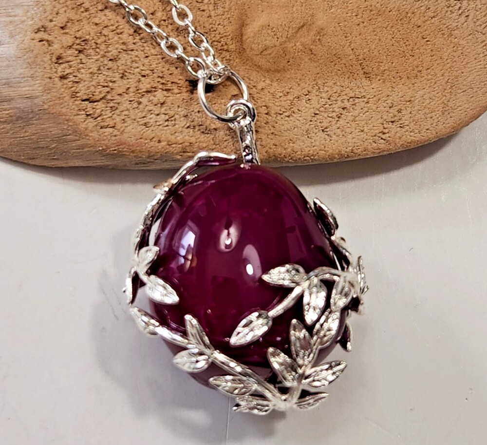 Artisan Made Plum Quartz Stone Pendant Silvertone Vine Motif Fantasy Fairy Boho